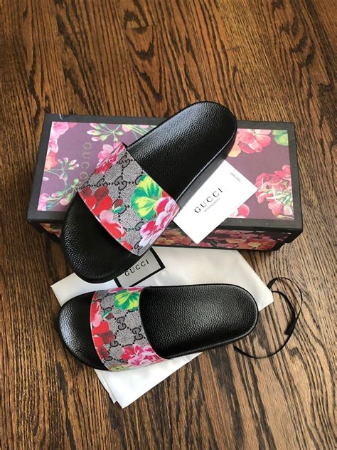 does gucci slides run small